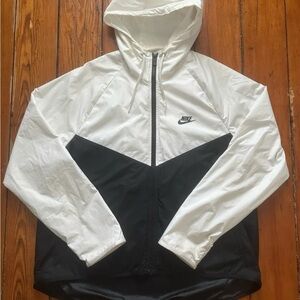 Nike White and Black Athletic Windbreaker